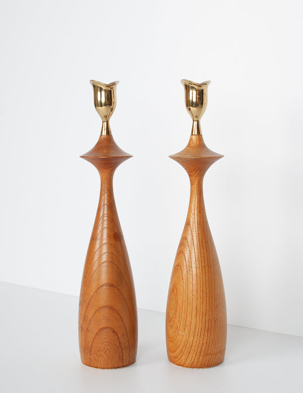 Bougoirs en bois tourné Danois