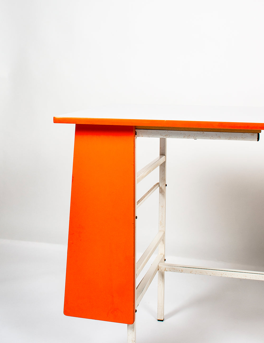 Bureau Années 70 Crème Métal Et Verre Biseauté, Style Moderne, XXe Siècle