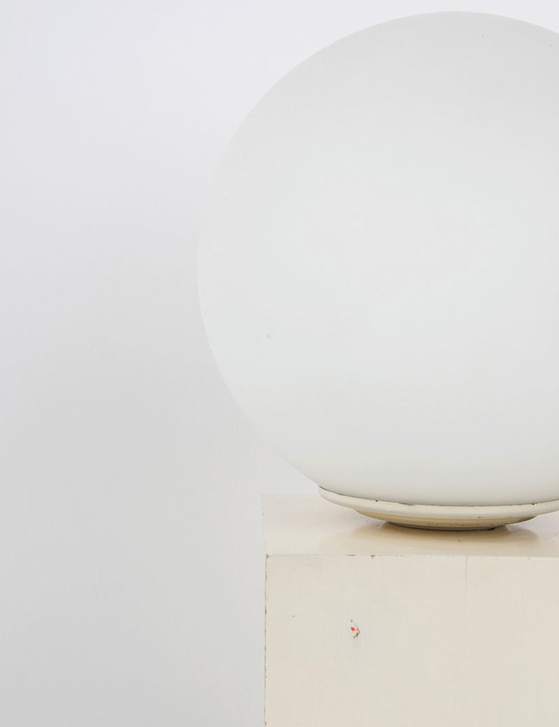 Small space age lamp with cubic base