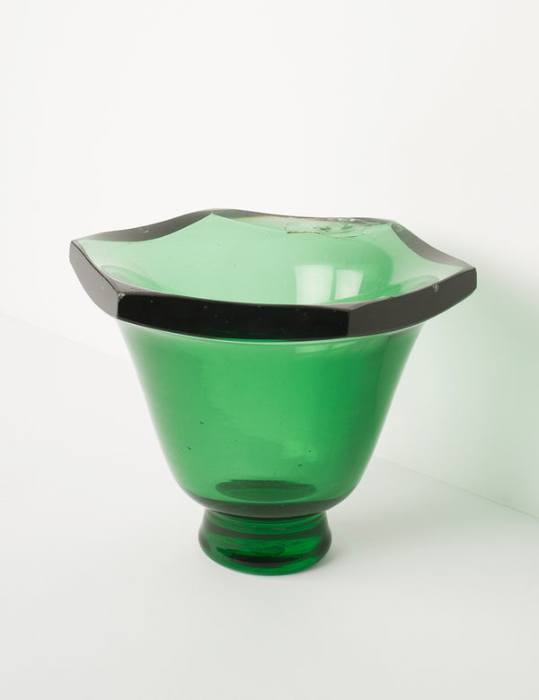 Art deco vase - vintage green by Daum Nancy 1930's